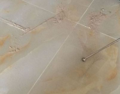 定陶瓷砖空鼓维修公司分享粘合剂选择不当在瓷砖铺贴过程中可能导致以下问题